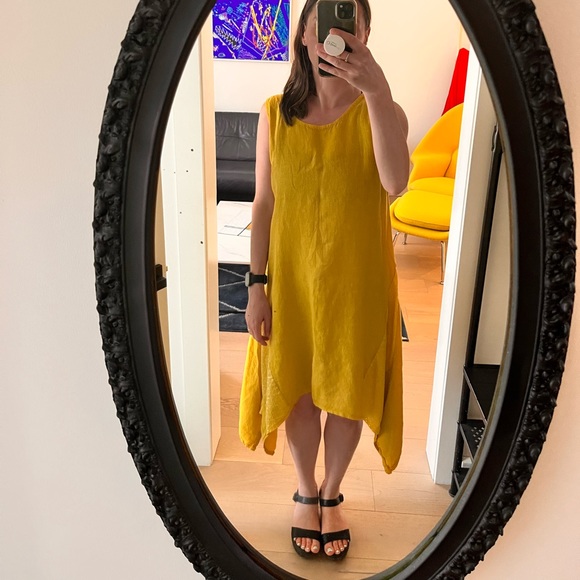 Linen Beauty - Picture 5 of 5